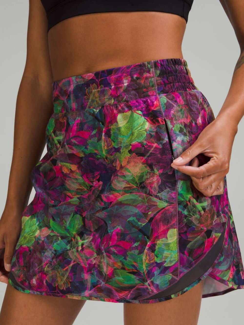 LULULEMON Hotty Hot High-Rise Skirt Long Size 4 Vivid Floral Tone Multi
